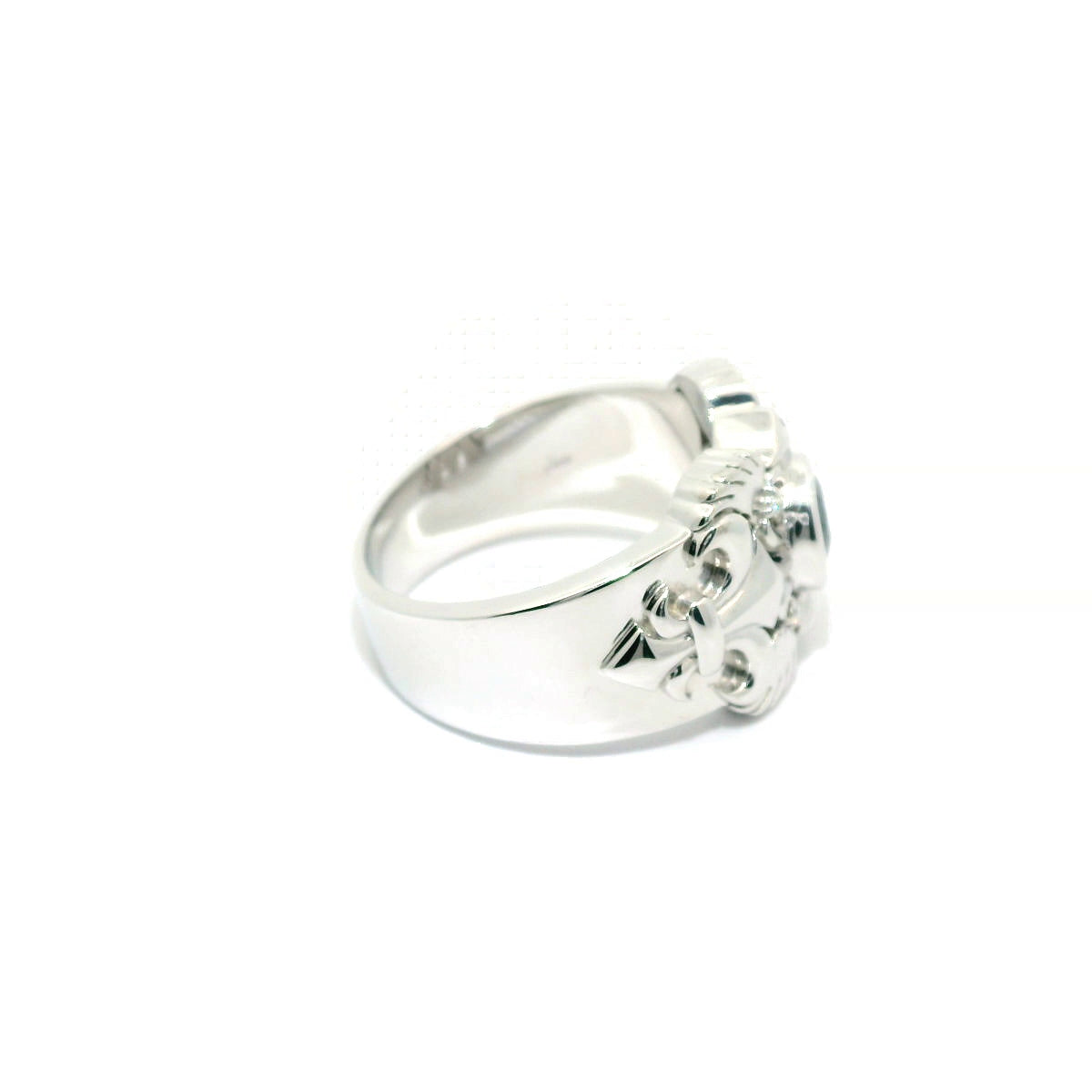 925PT WINDSOR ROUND SAPPHIRE RING