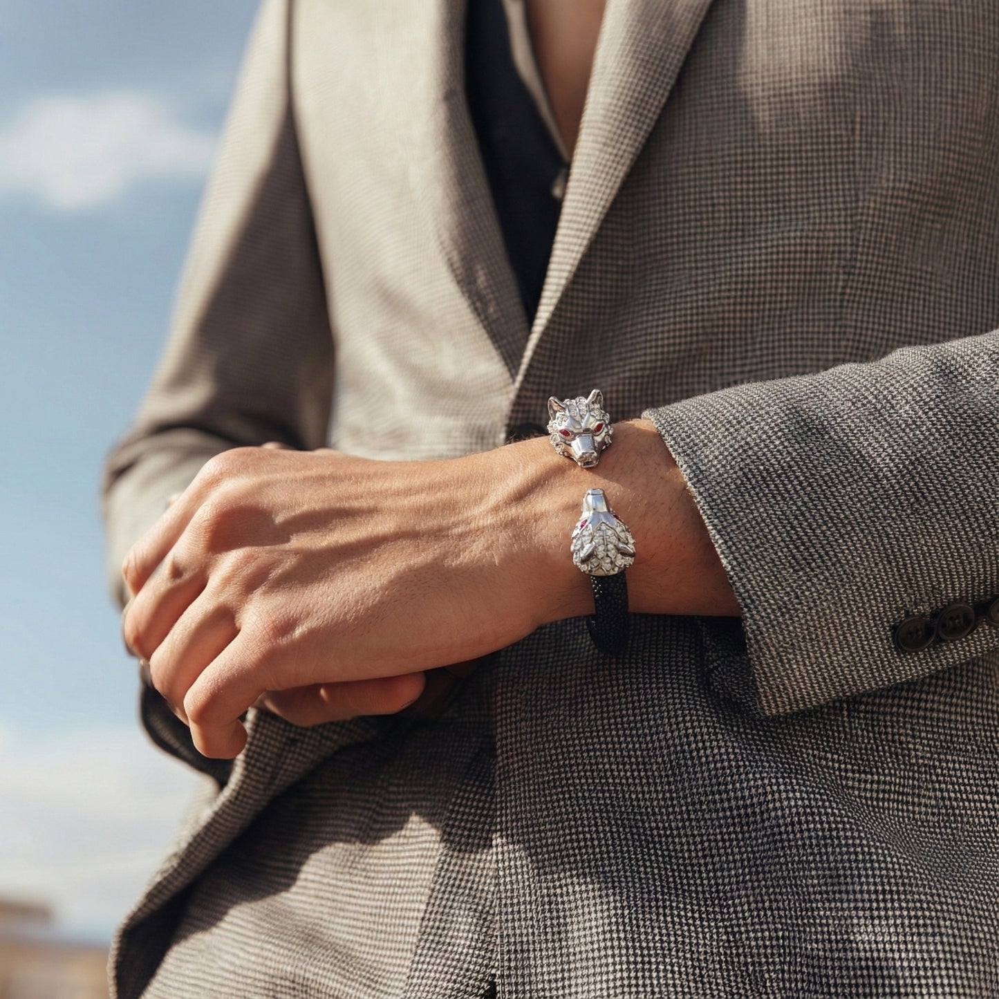 Wolf 925 White Sapphire & Ruby Stingray Bracelet