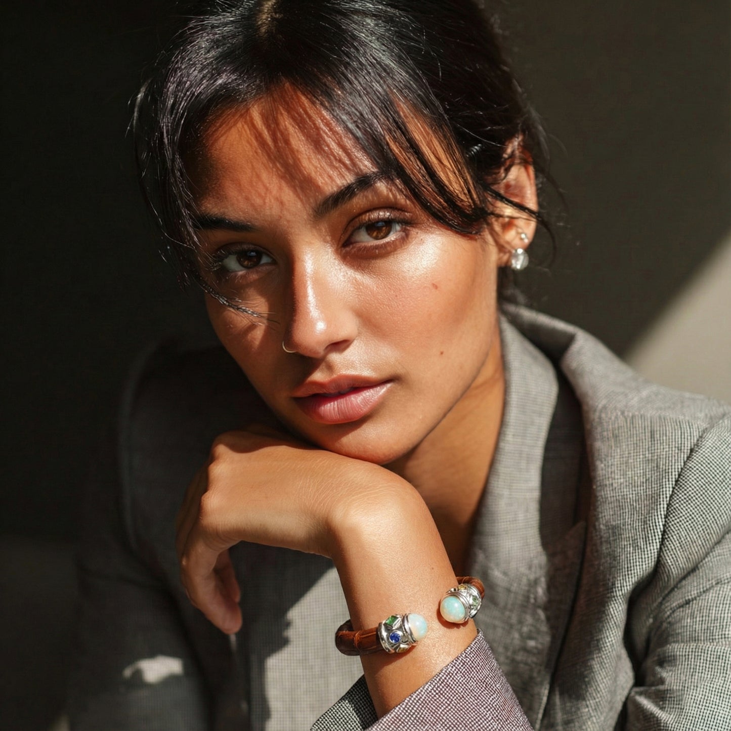 Alix 925 Ethiopian Opal & Fancy Sapphire Stingray Bangle