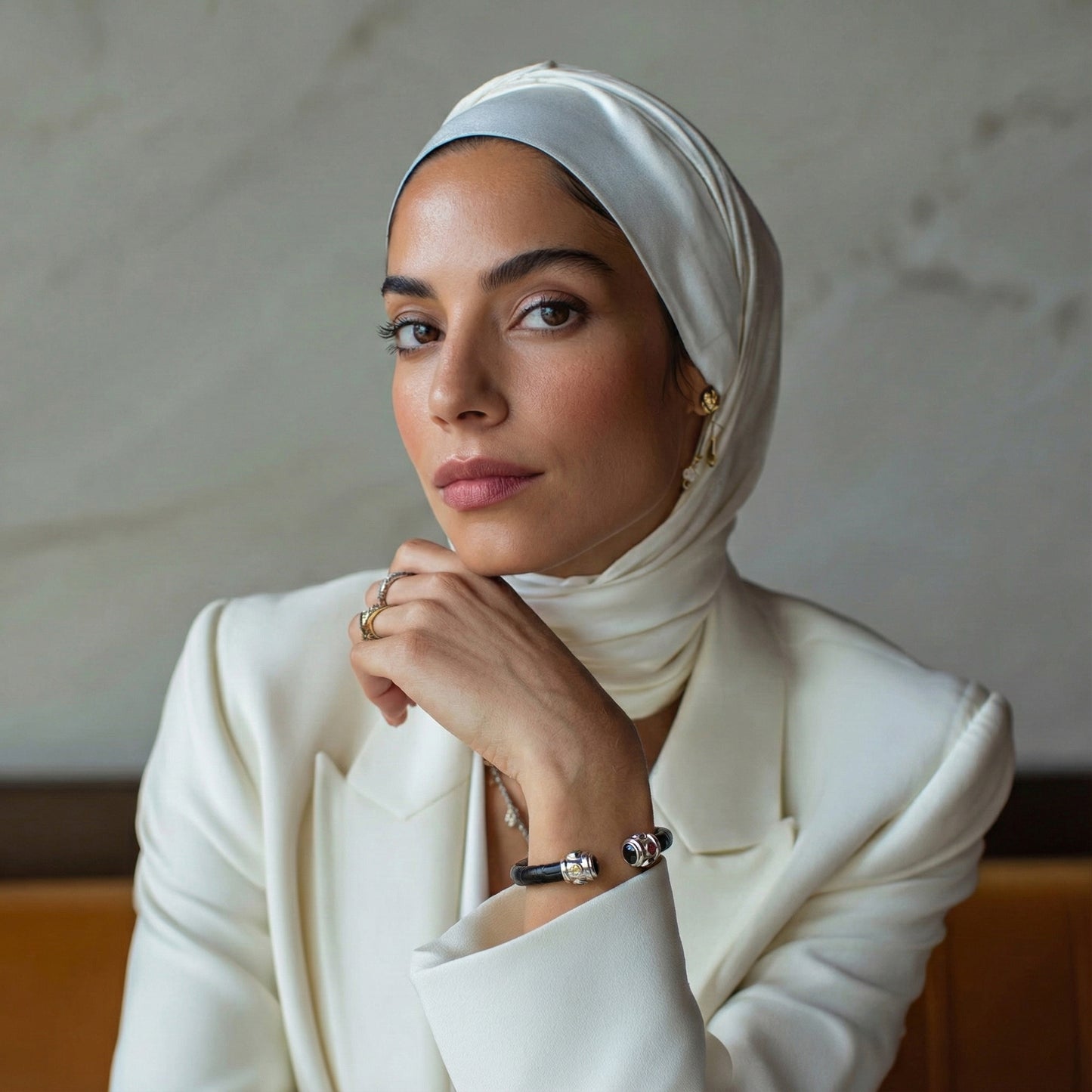 BE Eternity 925 Black Spinel & Fancy Sapphire Stingray Bracelet