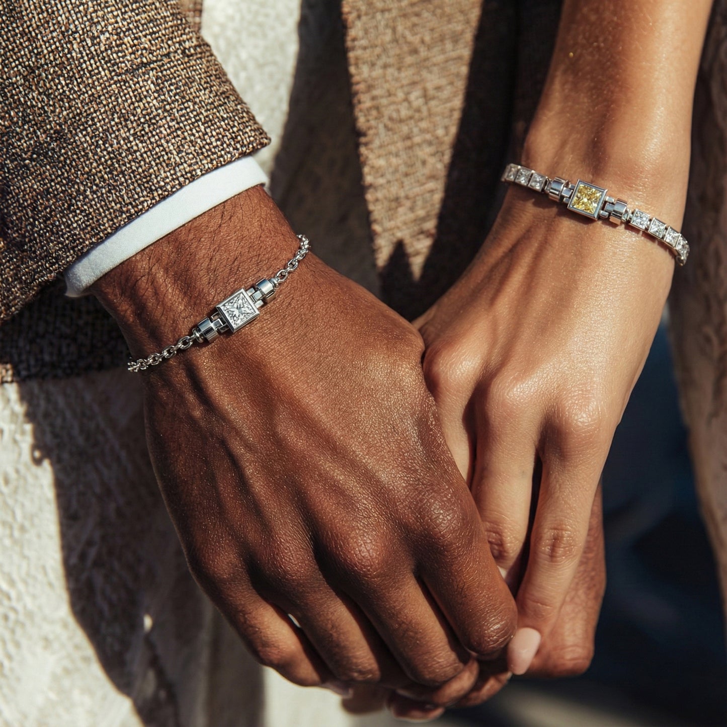 Jubilee 1 carat Princess Diamond with gold chain links in 18 carat Gold