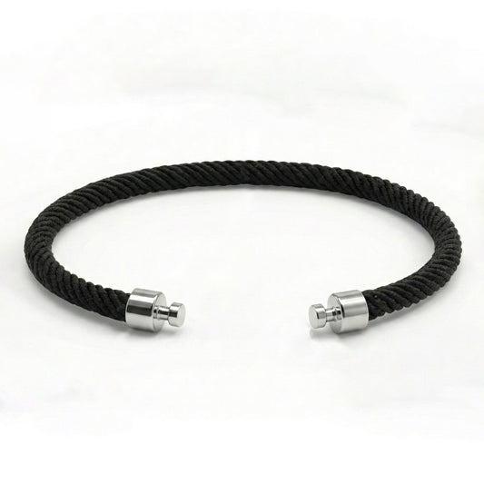 Regalia 4毫米黑色尼龙表带，925银链