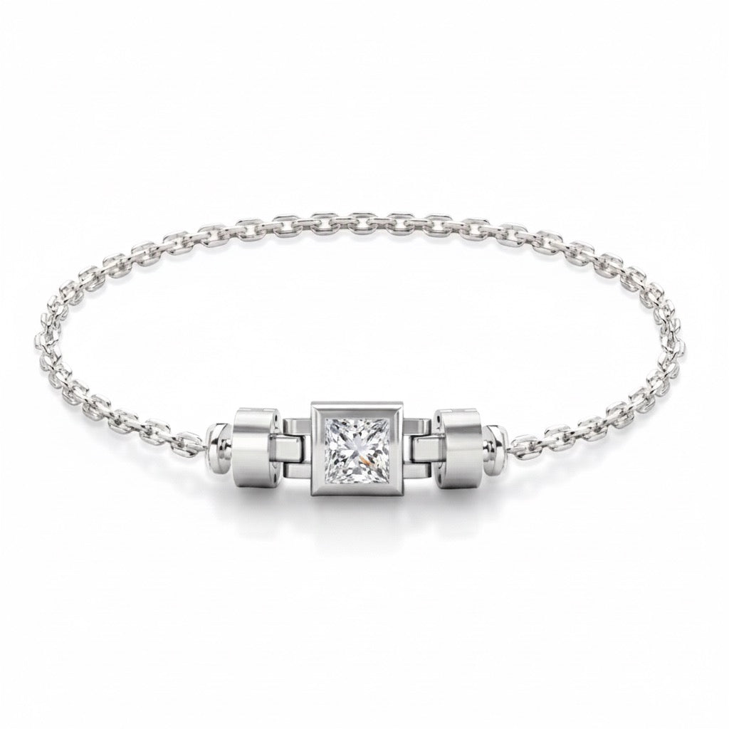 Jubilee 1 carat Princess Diamond with gold chain links in 18 carat Gold